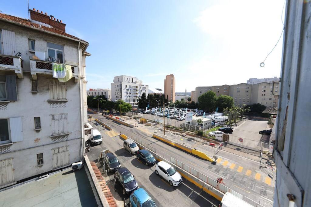 T2 Refait A Neuf Au Porte Du Velodrome - Parc Chanot Apartman Marseille Kültér fotó